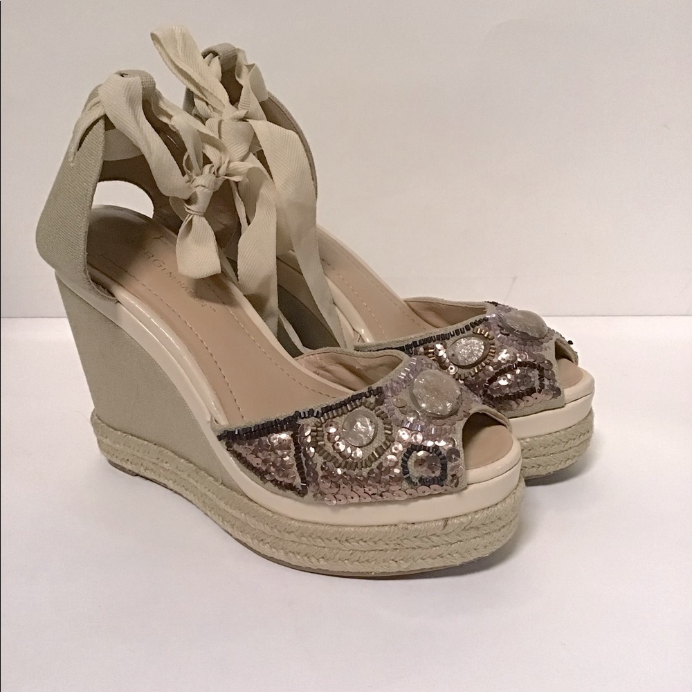 BCBGeneration open toe platform wedge sandal/shoes